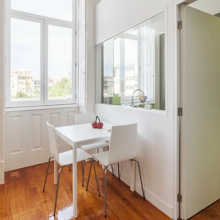 Bo - Sa Da Bandeira Апартаменты